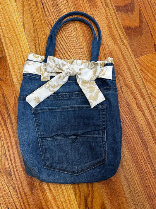 Sueños y Diseños bag, small w/ cream tie